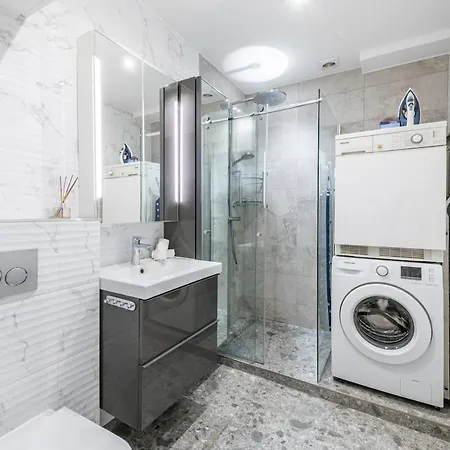 Apartmán Two Bedrooms - 250m To The Cannes